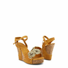 Load image into Gallery viewer, laura biagiotti flower wedge sandals shoes